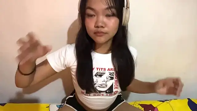 LynneCharley online show from 03.17.26