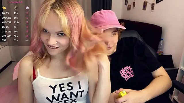 Snapshot of minions2 chatting on 03.24.26 minions2 online show from 03.24.26