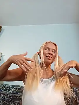 Snapshot of ViktoriaSexi1 chatting on 07.11.26 ViktoriaSexi1 online show from 07.11.26