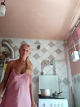Snapshot of ViktoriaSexi1 chatting on 07.13.26 ViktoriaSexi1 online show from 07.13.26