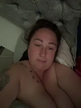 CurvyCatx online show from 04.29.26