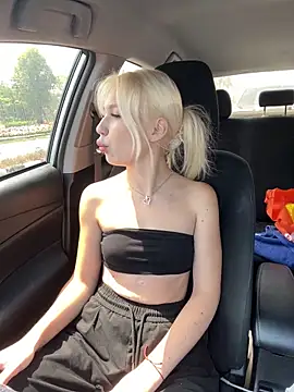 KissAurora  online show from 03.06.26