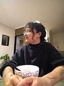 MelissaGirat  online show from 03.10.26