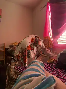 Downtownass online show from 04.12.26