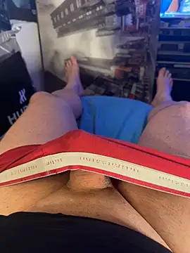 MatthewEmme2121 online show from 04.29.26