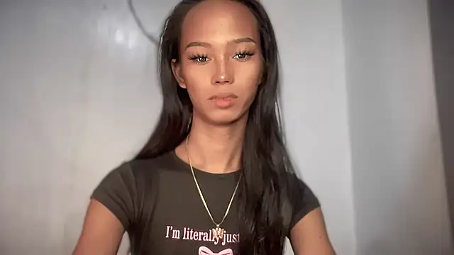 Snapshot of Sunkissed_seductress chatting on 03.11.26 Sunkissed seductress online show from 03.11.26