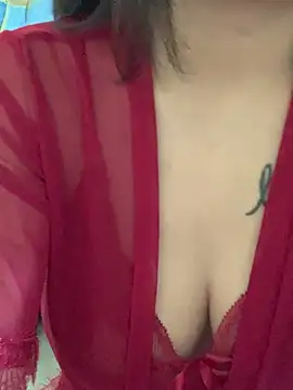 Snapshot of Hynhi_milk chatting on 03.15.26 Hynhi milk online show from 03.15.26