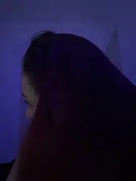 Snapshot of MariainRed chatting on 03.25.26 MariainRed online show from 03.25.26