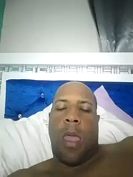 Snapshot of minayarafael chatting on 03.12.26 minayarafael online show from 03.12.26