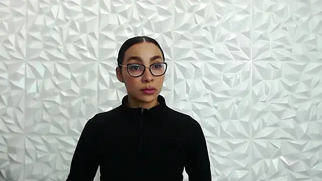 SOPHIA ZC online show from 05.01.26