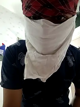 Hunter 372 online show from 04.17.26