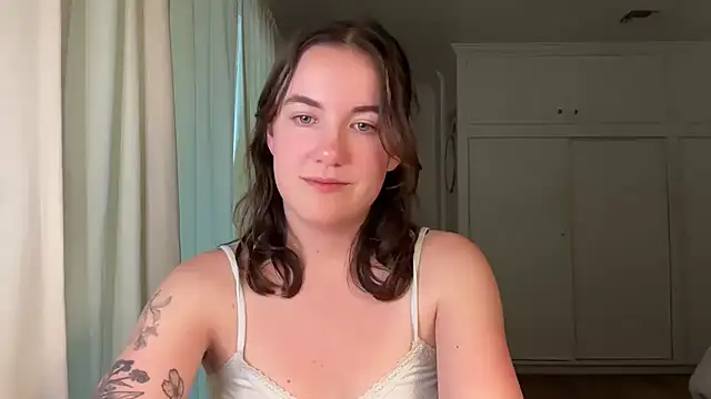 summerxo online show from 05.11.26