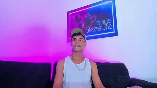 Naughty hot01 online show from 03.09.26