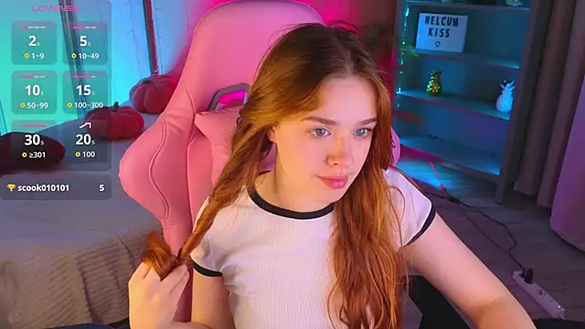 TiffanyVex online show from 04.29.26