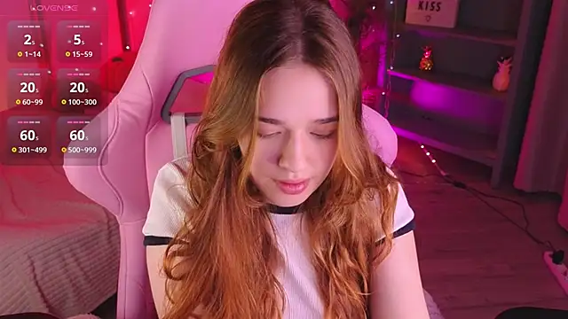 TiffanyVex online show from 05.03.26