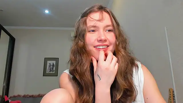 Snapshot of MaryannSofts chatting on 03.20.26 MaryannSofts online show from 03.20.26