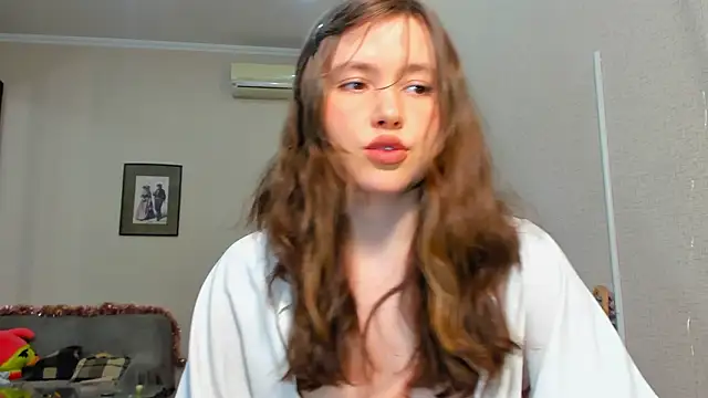 Snapshot of MaryannSofts chatting on 03.21.26 MaryannSofts online show from 03.21.26