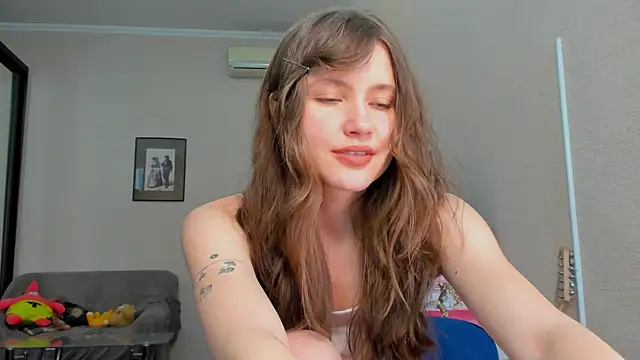 Snapshot of MaryannSofts chatting on 05.08.26 MaryannSofts online show from 05.08.26