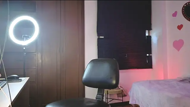 MaleiSummer online show from 03.14.26