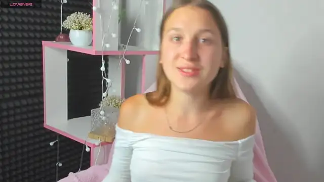 Xenia paradise online show from 07.25.26