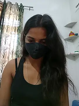 Snapshot of Itz_ishu chatting on 04.14.26 Itz ishu online show from 04.14.26