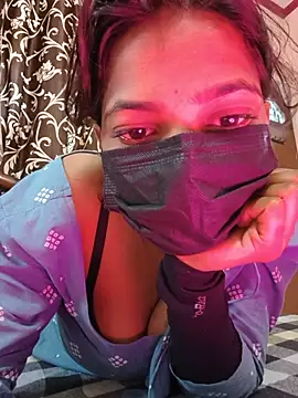 Snapshot of Itz_ishu chatting on 08.05.26 Itz ishu online show from 08.05.26