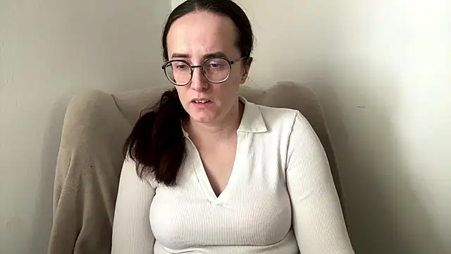 SofiaTease online show from 04.29.26