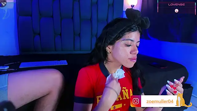 Zoe Axel1 online show from 06.26.26