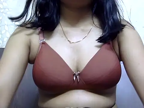 kAVYA 05 online show from 03.14.26