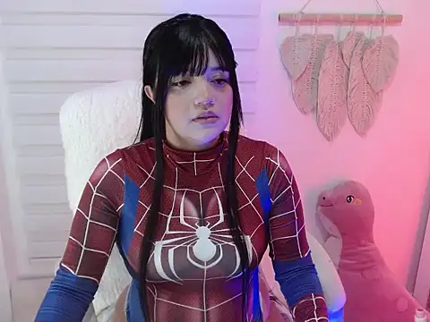 Snapshot of heellcaat_ chatting on 04.02.26 heellcaat online show from 04.02.26