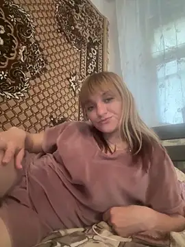 Snapshot of lovely_angel_baby chatting on 05.11.26 lovely angel baby online show from 05.11.26