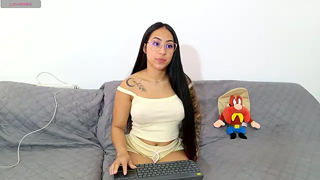 vanessaadol online show from 06.20.26