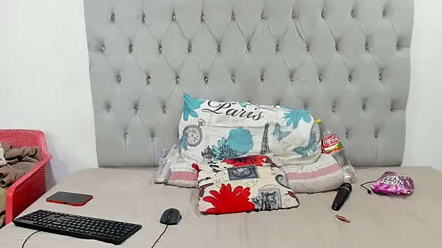 DarkBubble xx online show from 05.09.26