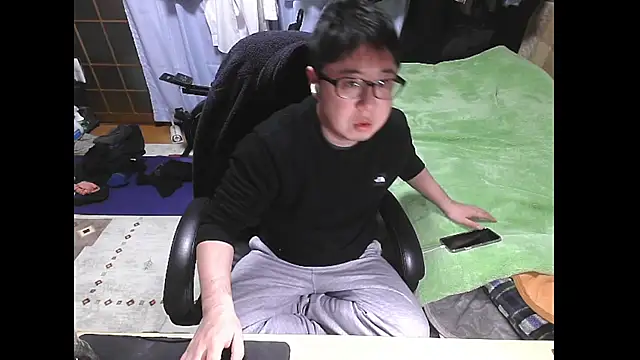 hide39 online show from 03.14.26