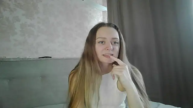 MysticGlimmer online show from 04.27.26