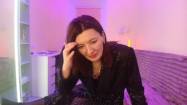 Bonnie Naughtyy online show from 05.18.26