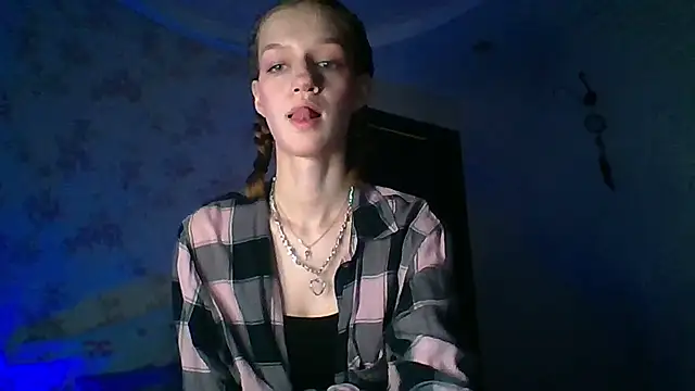 Chrissy Joyful online show from 04.10.26