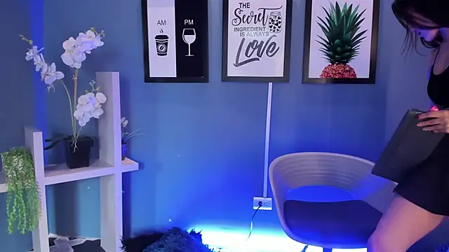 Juliethaamour online show from 03.12.26