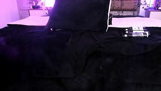 Vickmoon online show from 05.02.26