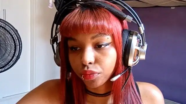 emilycloves online show from 03.16.26