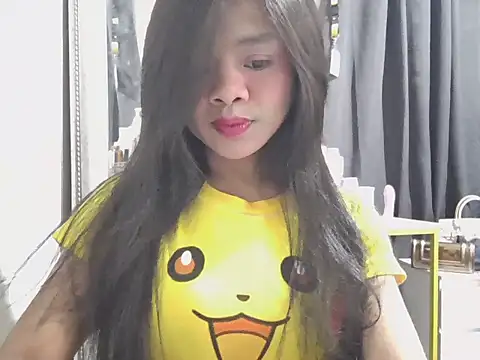 YunaBigCock online show from 06.30.26