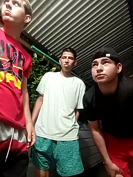 3hornys-straights online show from 03.09.26