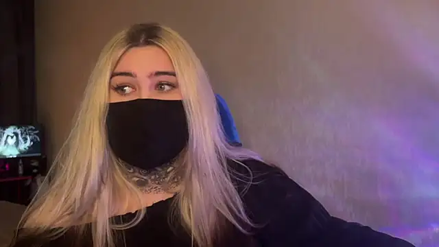 Xtoni  online show from 03.13.26