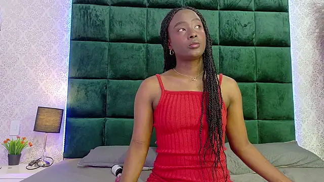 Yara Shinne online show from 03.09.26