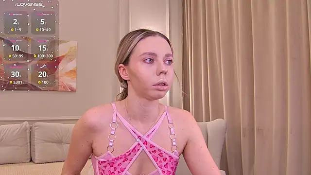 TessaAdorablee online show from 03.17.26