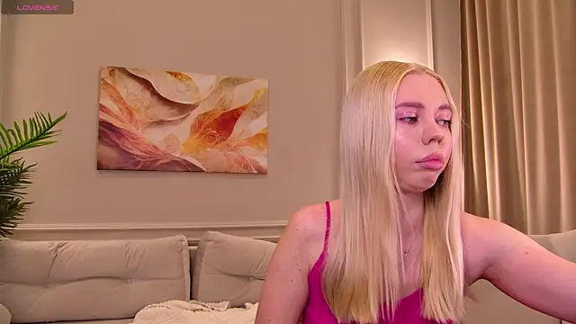 TessaAdorablee online show from 04.26.26