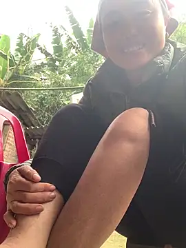 ten-girl-2k5 online show from 03.16.26