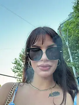 RaniaSnow online show from 07.14.26