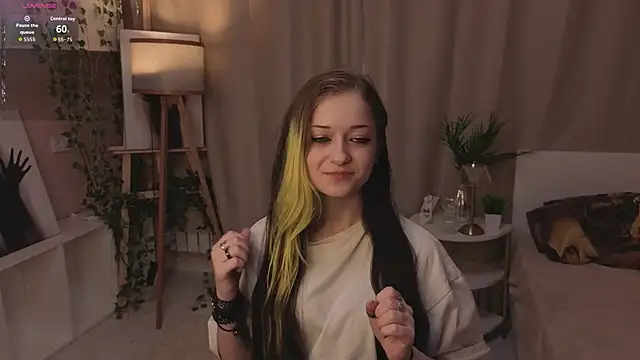 KarriePinilla online show from 03.14.26