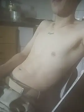 Snapshot of Elprrensly chatting on 03.10.26 Elprrensly online show from 03.10.26